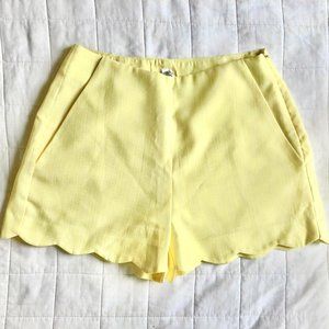 Yellow scalloped-edge shorts - Size S (XS)